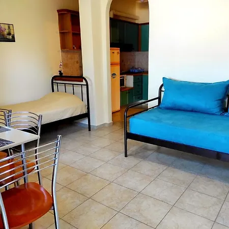 Apartment Limanaki *