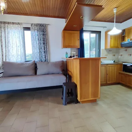 Apartment Limanaki *