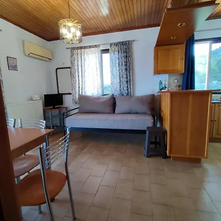 Limanaki Apartment Kymi