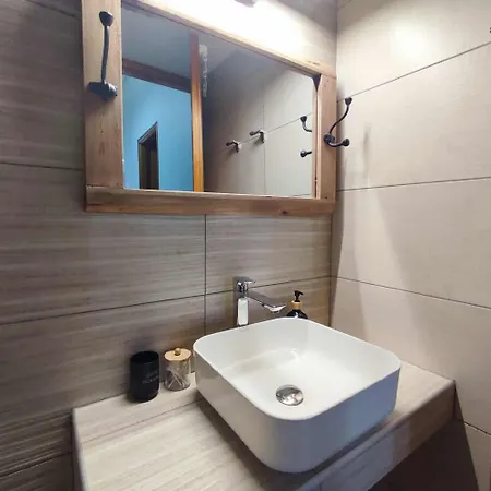 Limanaki Apartment