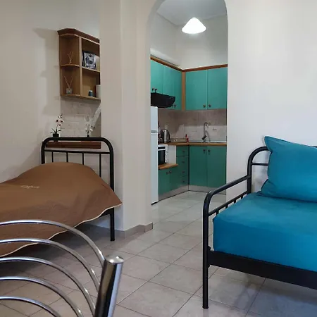 Limanaki Apartment *