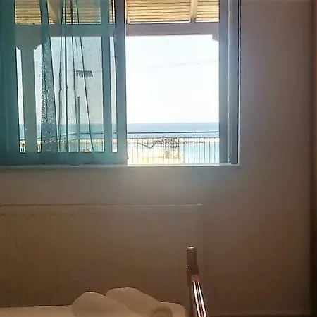 Apartment Limanaki *