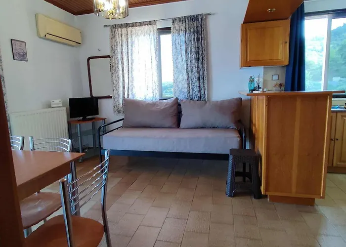 Limanaki Apartment Kymi